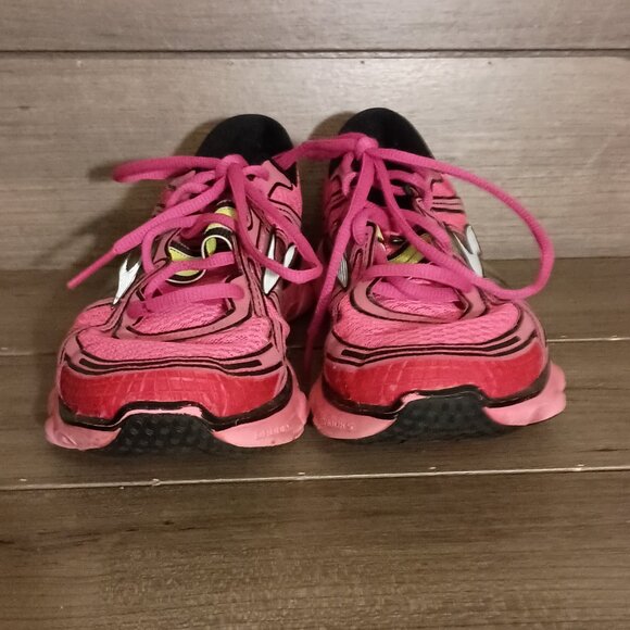 Brooks PureFlow Women Pink Running Shoes Size 6 - Picture 3 of 13